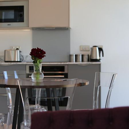 Crown X Chapel Apartments Manchester Bagian luar foto