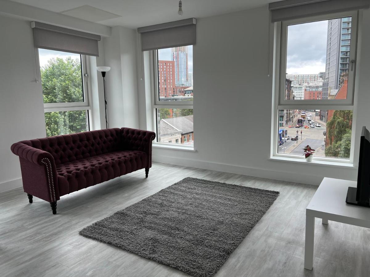 Crown X Chapel Apartments Manchester Bagian luar foto